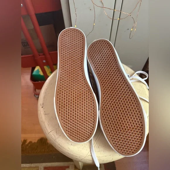 Hightop Vans - Picture 11 of 15